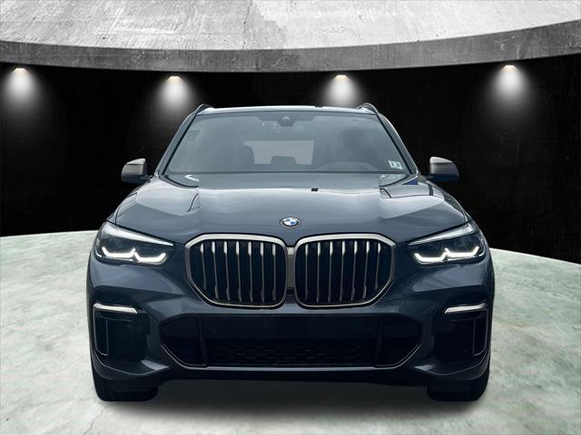 2022 bmw x5 m50i