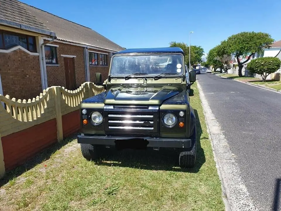 1991 land rover defender 110 v8/recent full restoration/lots of accessories