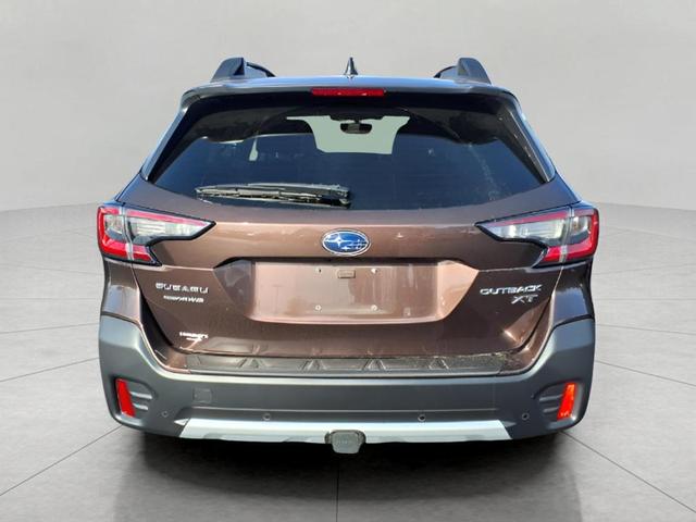 2022 subaru outback limited xt