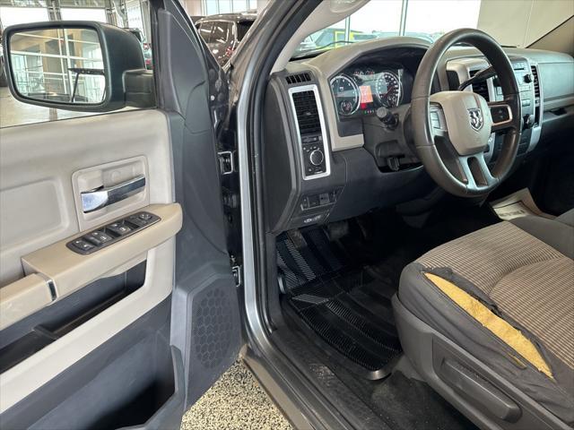 2011 dodge ram 1500 slt