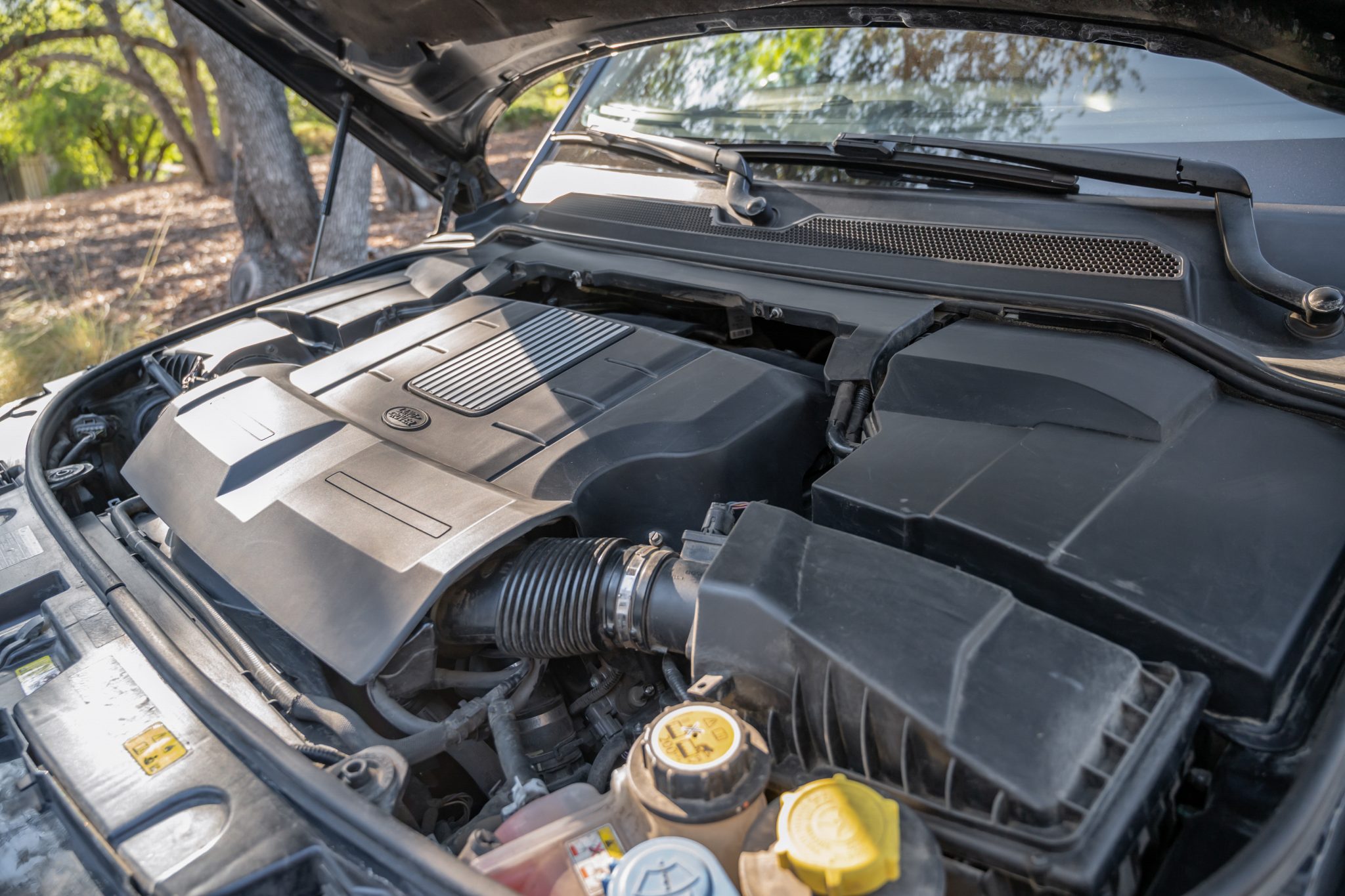 2016 land rover lr4 landmark edition