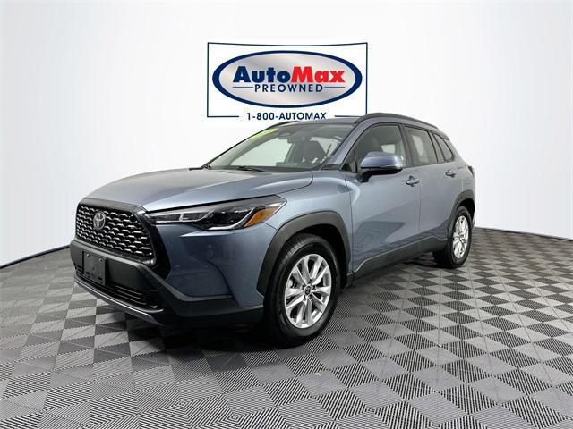 2023 toyota corolla cross le