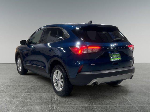 2020 ford escape se