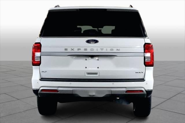 2022 ford expedition xlt max