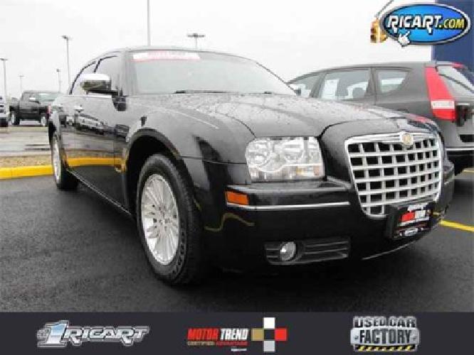 2010 chrysler 300 touring plus in columbus, oh