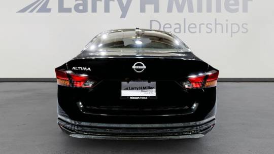 2025 Nissan Altima