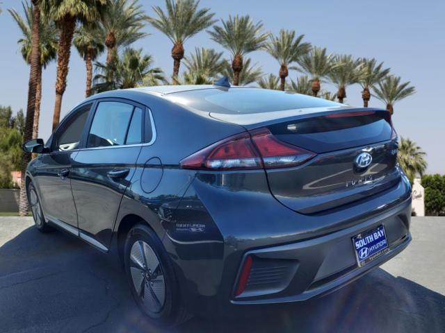 2022 hyundai ioniq hybrid se