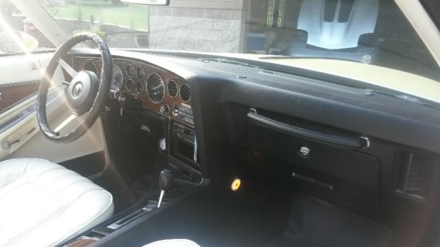 1977 pontiac grand prix base coupe 2-door 6.6l