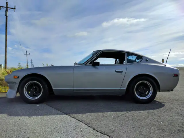 early build 1974 datsun 260z