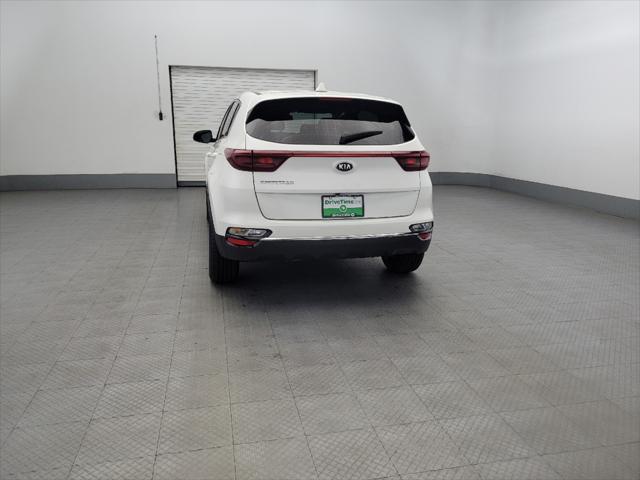 2022 kia sportage lx