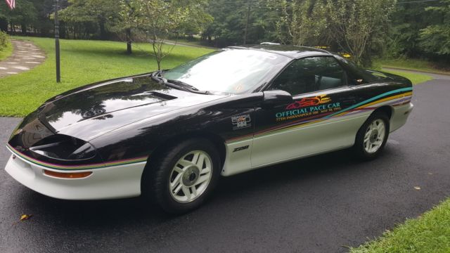 1993 chevy camaro pace car