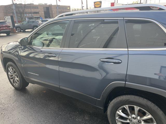 2020 jeep cherokee latitude lux