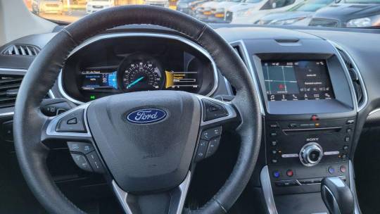 2018 Ford Edge