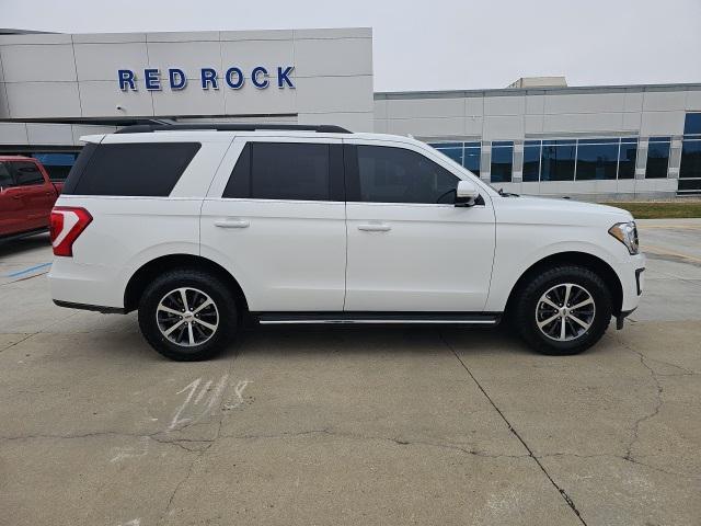 2020 ford expedition xlt