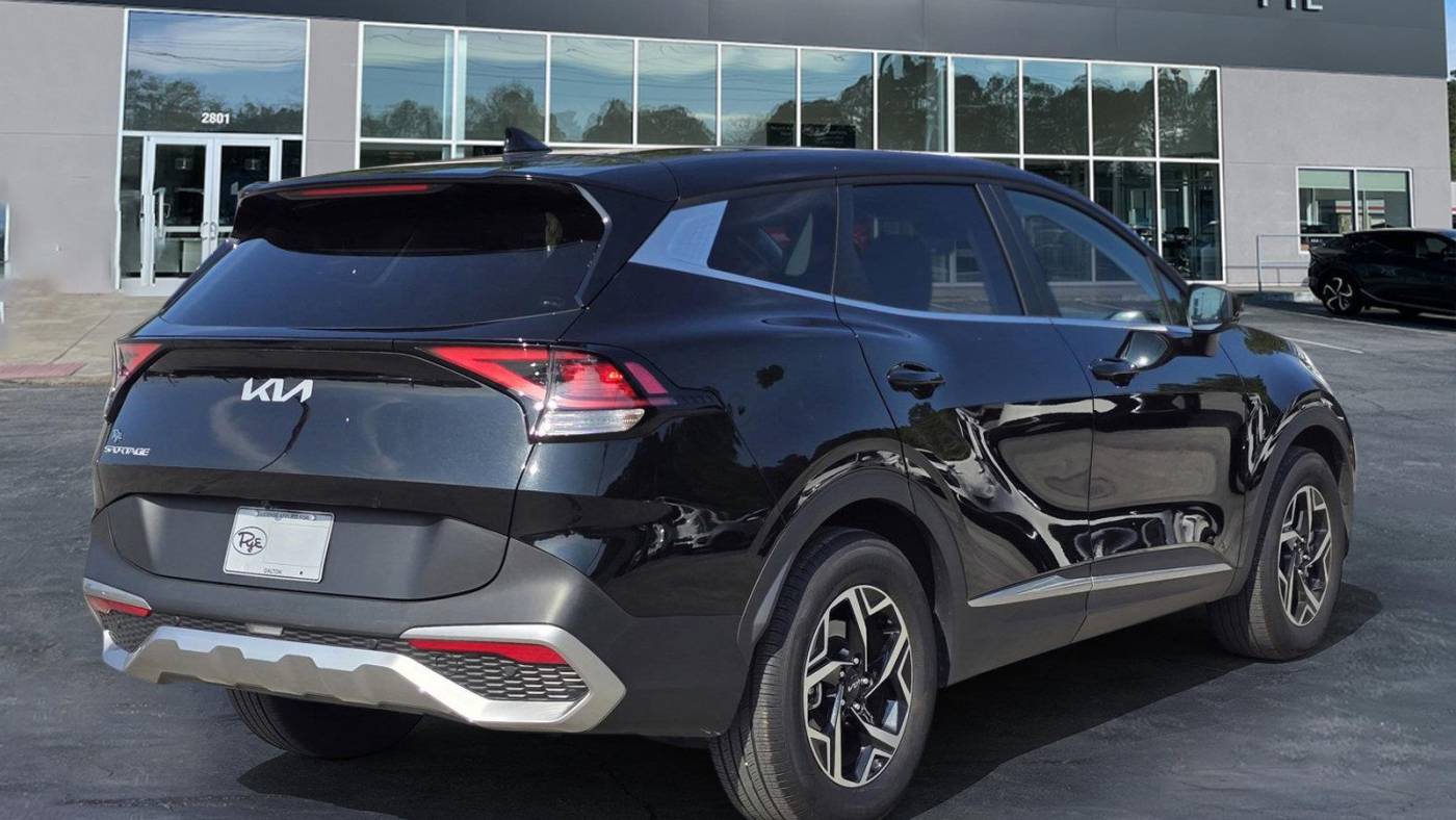 2024 kia sportage lx
