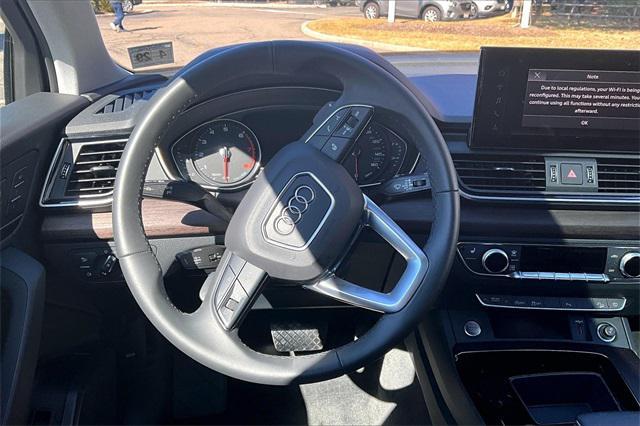 2024 audi q5 45 s line premium
