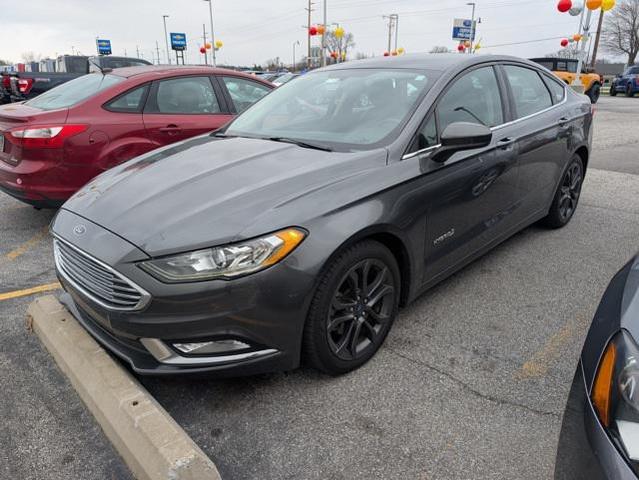 2018 ford fusion hybrid se
