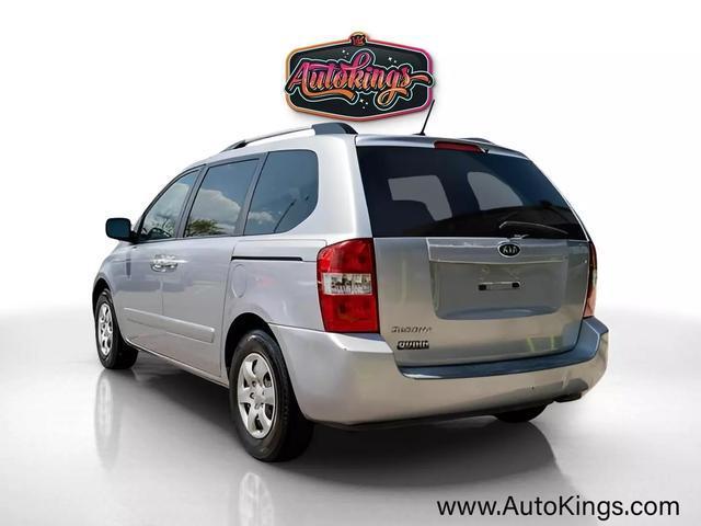 2010 kia sedona lx