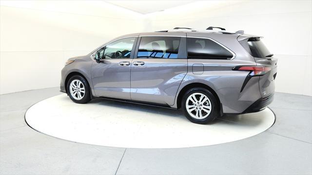 2024 toyota sienna platinum 7 passenger