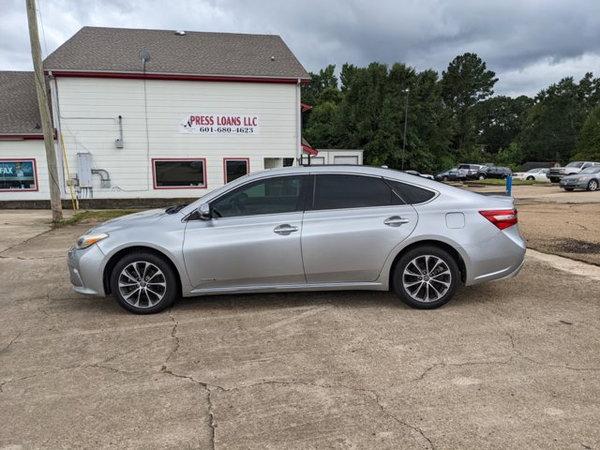 2018 toyota avalon hybrid in dulles, virginia