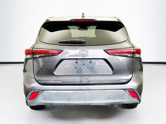 2021 toyota highlander xle
