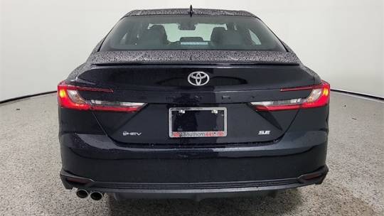 2025 toyota camry se