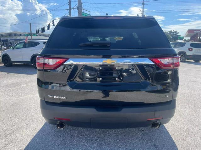 2021 chevrolet traverse lt cloth