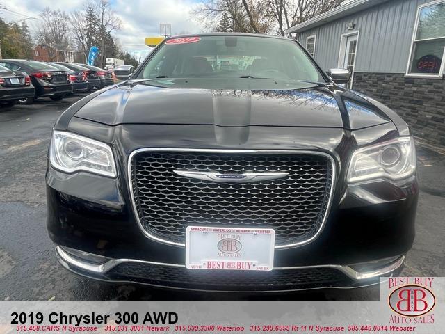 2019 chrysler 300 limited