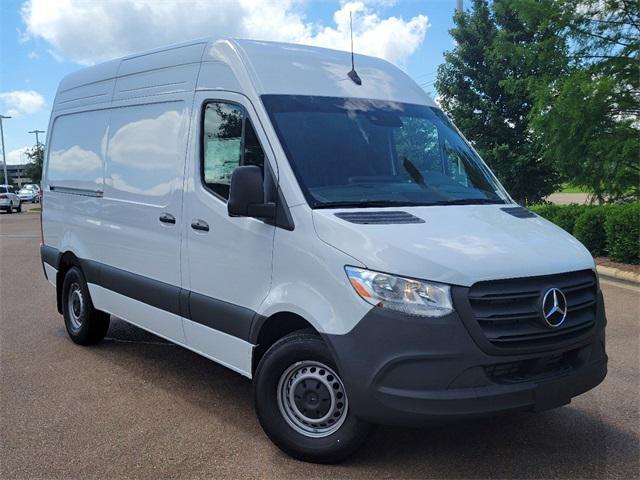 2024 mercedes-benz sprinter 2500 standard roof