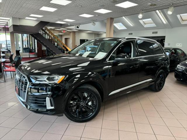 2022 audi q7 55 premium plus