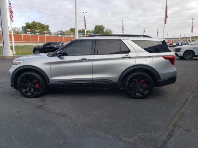 2021 ford explorer st