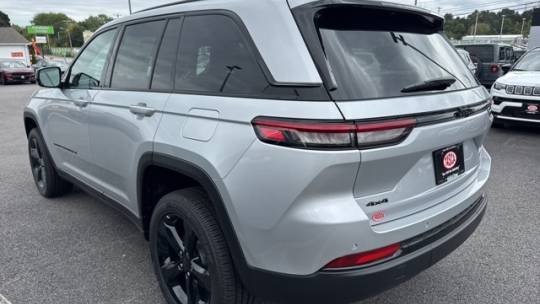 2024 Jeep Grand Cherokee