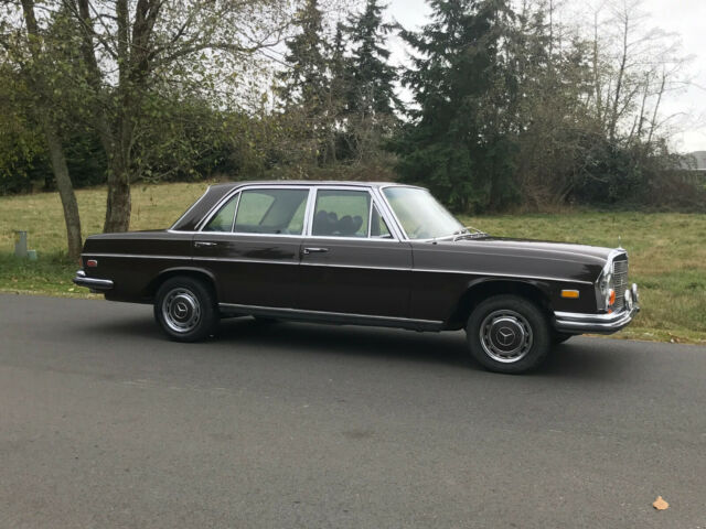 1970 mercedes benz 300sel 6.3 sedan