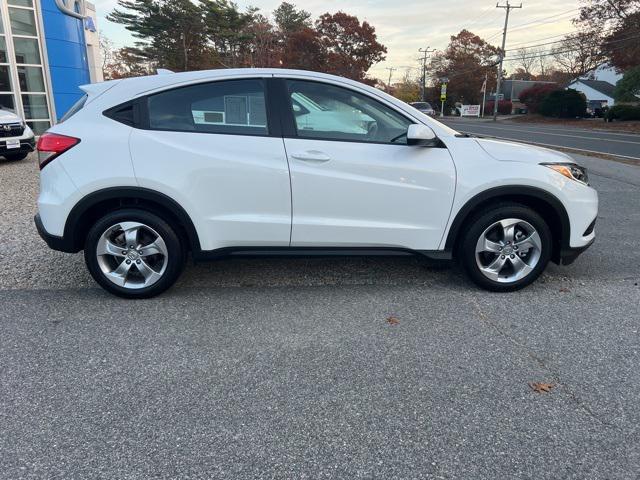 2021 honda hr-v lx