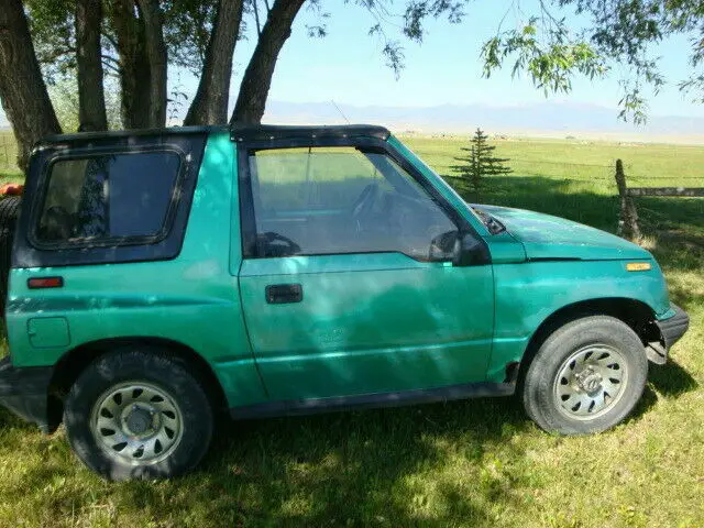 1994 geo tracker 1.9 litre hard top great condition runs good