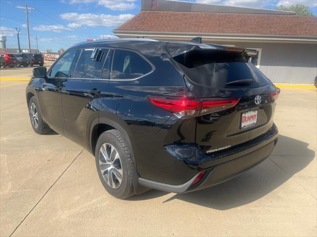 2021 toyota highlander hybrid xle