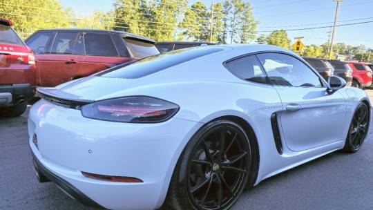 2017 Porsche 718