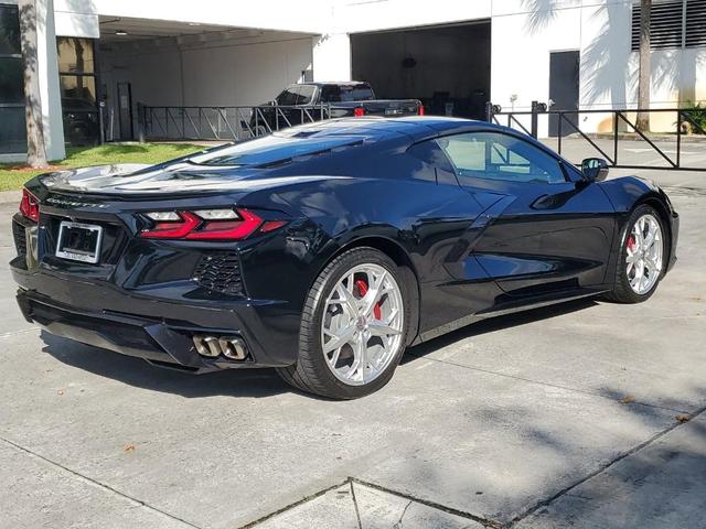 2021 chevrolet corvette stingray w/2lt