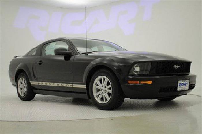 2006 ford mustang deluxe in columbus, oh
