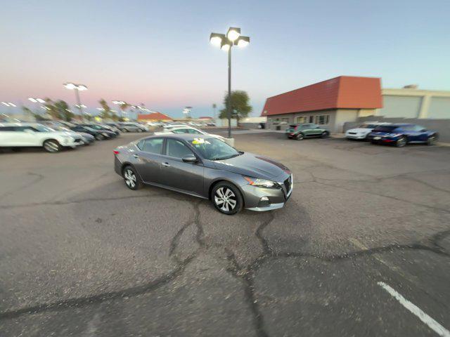 2022 nissan altima s fwd