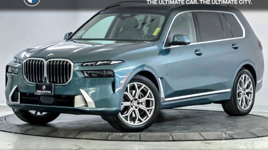 2023 BMW X7