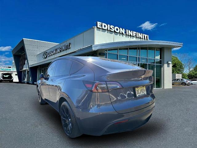 2022 tesla model y long range