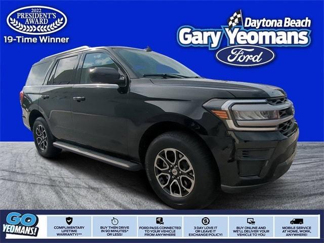 2022 ford expedition xlt