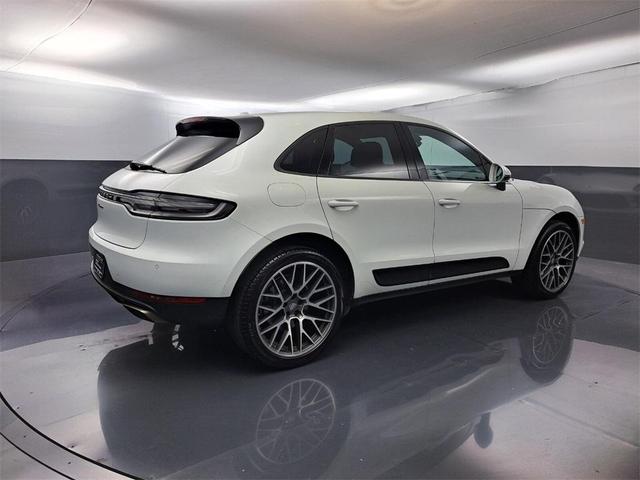 2020 porsche macan base