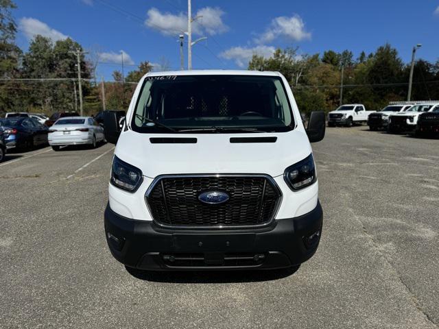 2023 ford transit-150 base