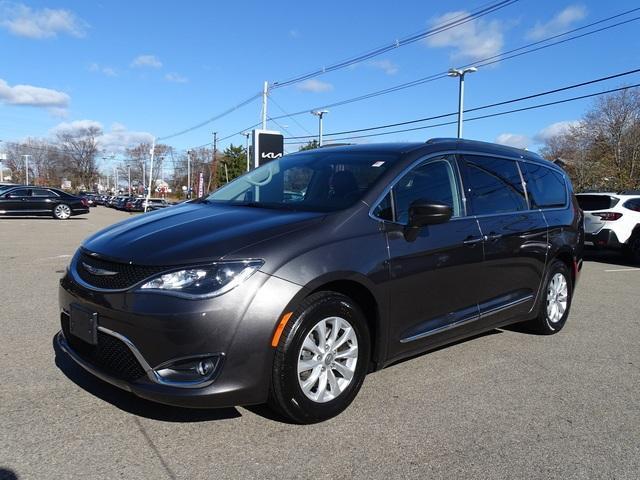 2018 chrysler pacifica touring-l plus