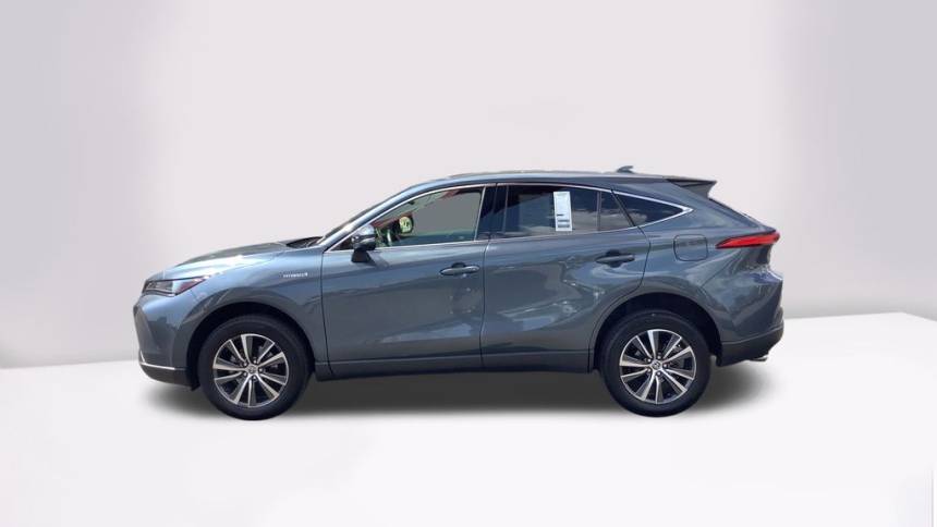 2021 toyota venza le