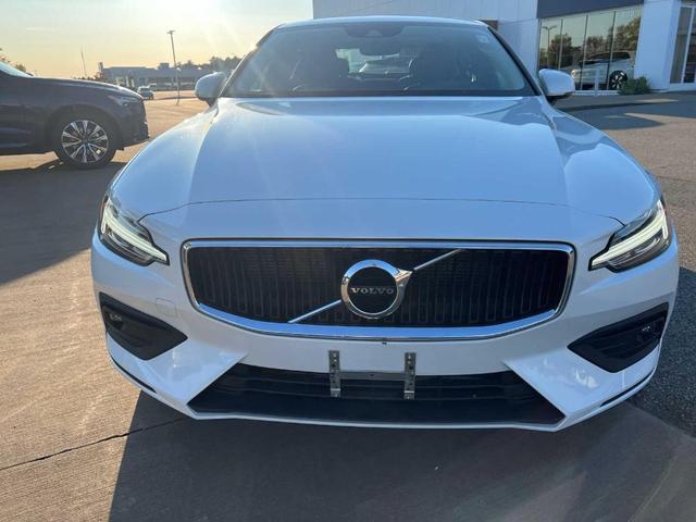 2021 volvo s60 t6