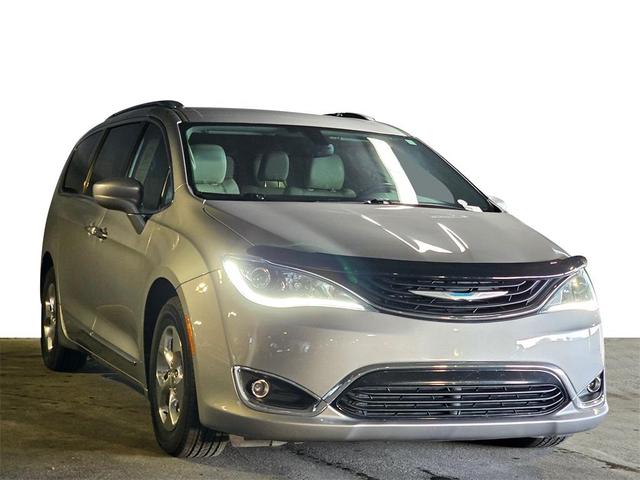 2018 chrysler pacifica hybrid touring l