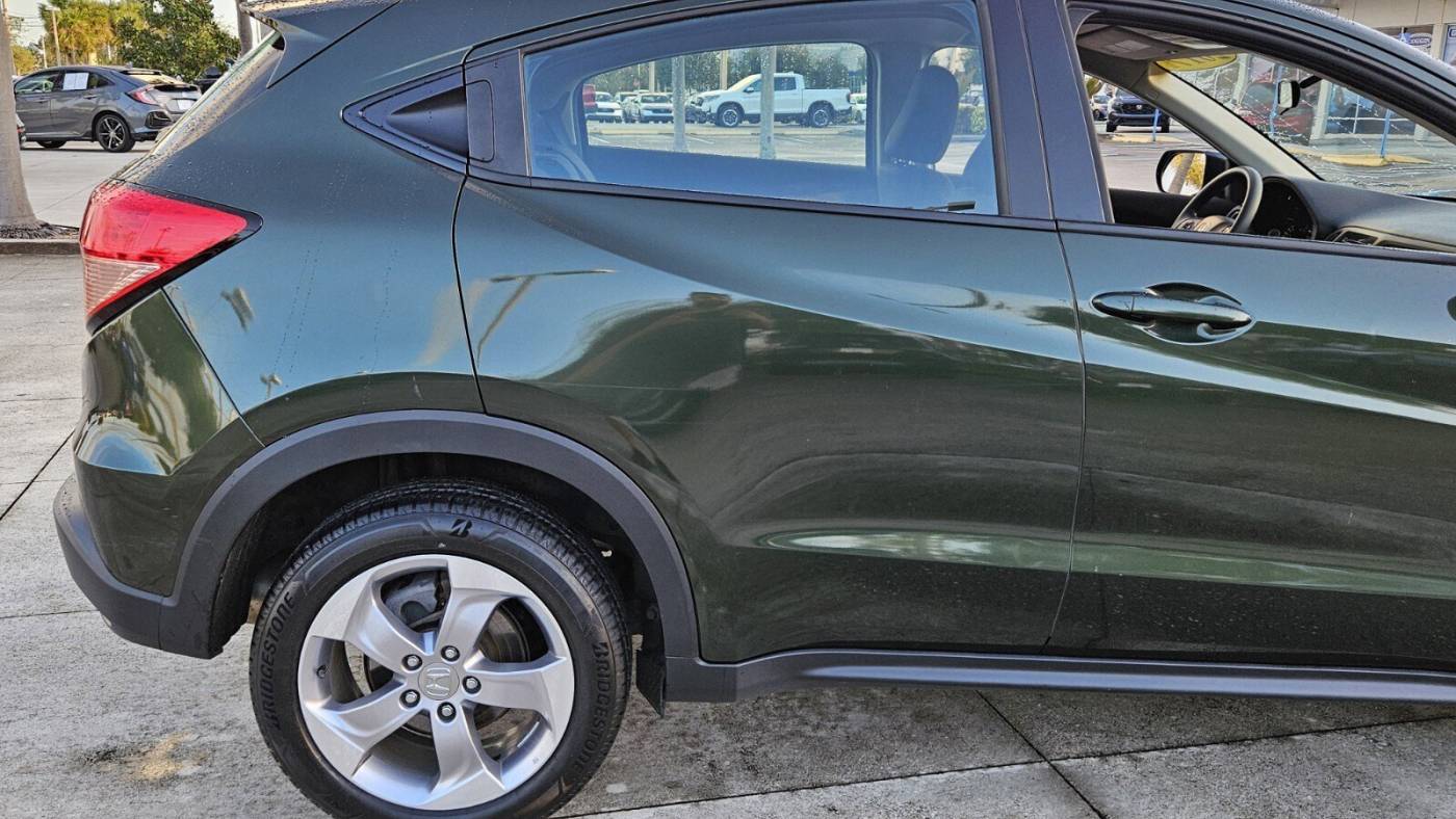 2017 honda hr-v lx